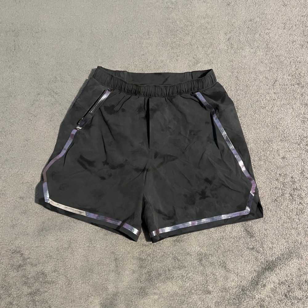 Lululemon Mens Tie Dye Iridescent Reflective Running Shorts Black Gray Small